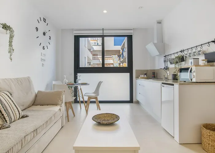 Black And White 1 11